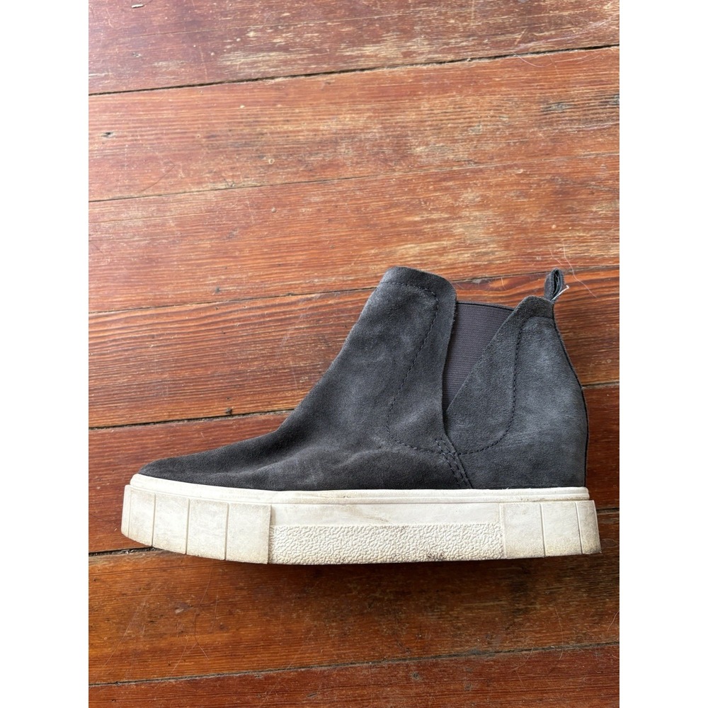 Dolce Vita Zabie wedge comfort‎ sneaker Booties Black suede size 9.5 Women's
